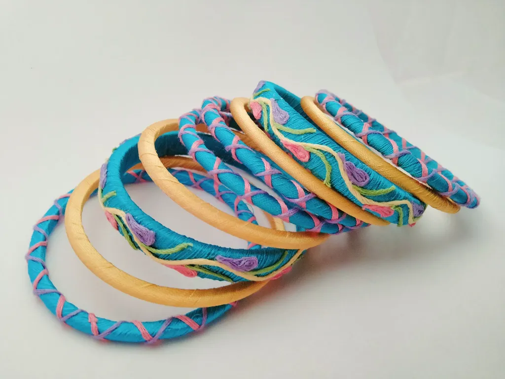 Boho Turquoise Gold Silk Thread Bangles- Prishan-1.webp