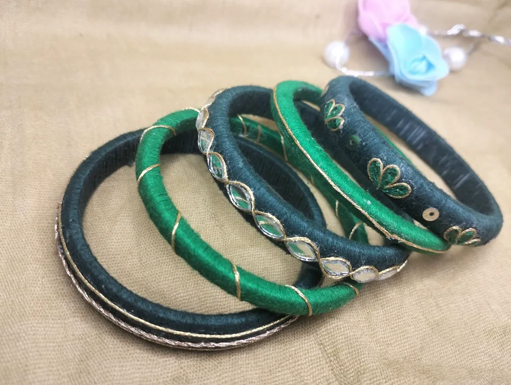 Emerald Green Mirror Work Thread Bangles-PRISHAN-1.webp