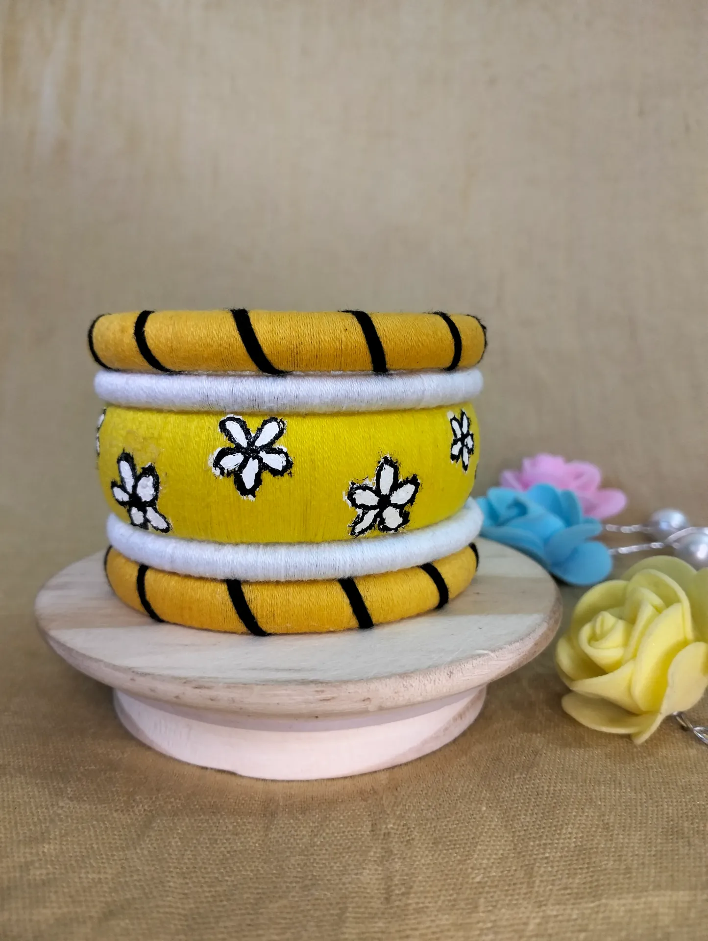 Yellow & Black Daisy Painted Thread Bangle Set